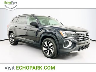 Used 2024 Volkswagen Atlas SE image 1