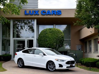 Used 2019 Ford Fusion SEL image 1