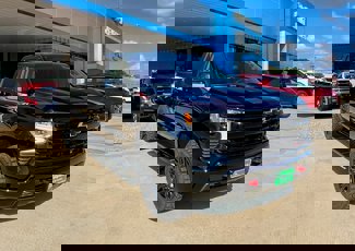 New 2026 Chevrolet Silverado 1500 LT Trail Boss w/ Convenience Package II image 1