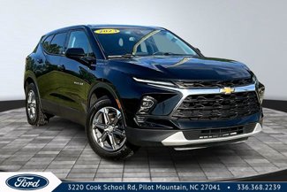 Used 2023 Chevrolet Blazer LT w/ LPO, Floor Liner Package image 1