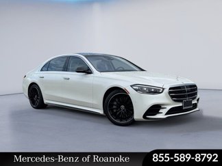 Used 2022 Mercedes-Benz S 580 4MATIC Sedan image 1
