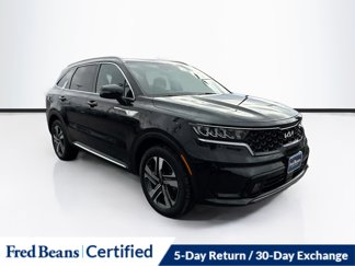 Certified 2023 Kia Sorento EX image 1