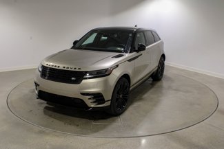 New 2026 Land Rover Range Rover Velar Dynamic SE image 1