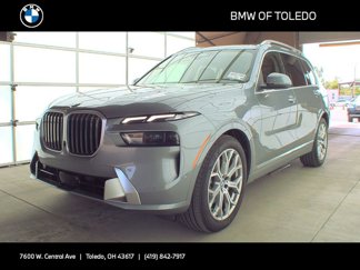Used 2025 BMW X7 xDrive40i image 1