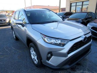 Used 2021 Toyota RAV4 XLE image 1