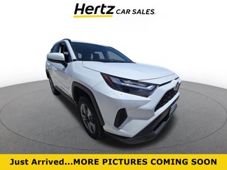 Used 2024 Toyota RAV4 XLE image 1
