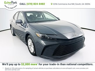 Used 2025 Toyota Camry LE image 1