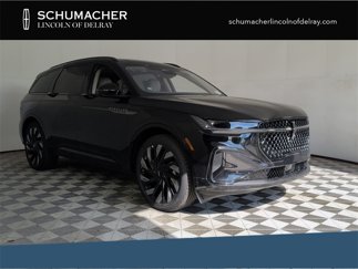 New 2025 Lincoln Nautilus Reserve image 1