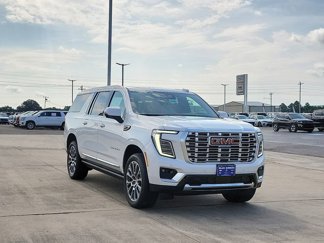 New 2025 GMC Yukon XL Denali w/ Sun & Power Step Package image 1