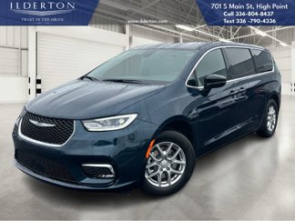 New 2025 Chrysler Pacifica Select image 1