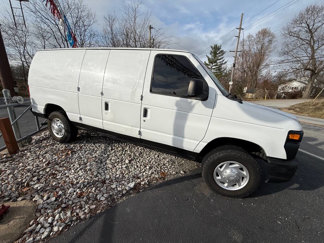 Used 2014 Ford E-250 and Econoline 250 w/ Power Group image 1