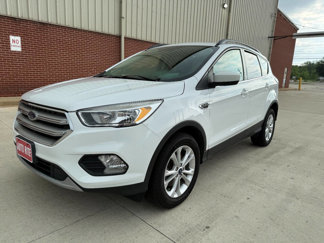Used 2018 Ford Escape SE image 1