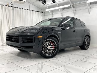 New 2025 Porsche Cayenne S image 1