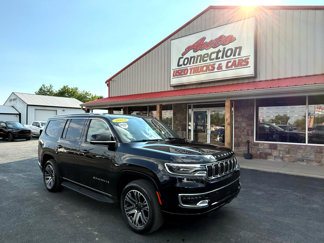 Used 2024 Jeep Wagoneer 4WD w/ Premium Group I image 1