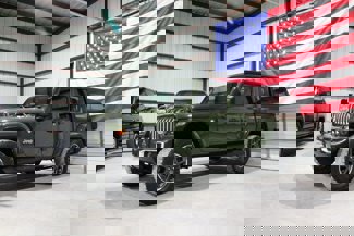 Used 2022 Jeep Gladiator Overland w/ Popular Equipment Package image 1