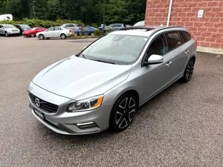 Used 2018 Volvo V60 T5 Dynamic image 1