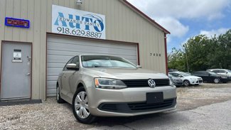 Used 2014 Volkswagen Jetta SE image 1