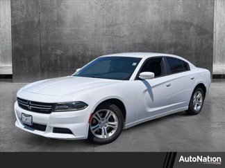 Used 2015 Dodge Charger SE image 1