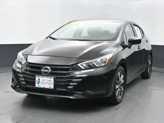Used 2024 Nissan Versa S image 1