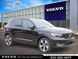 New 2026 Volvo XC40 B5 Plus image 1