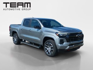 Used 2023 Chevrolet Colorado Z71 w/ Z71 Convenience Package 2 image 1
