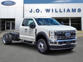 New 2025 Ford F550 4x4 SuperCab Super Duty image 1