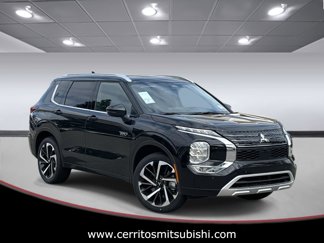 New 2025 Mitsubishi Outlander 4WD Plug-In Hybrid image 1