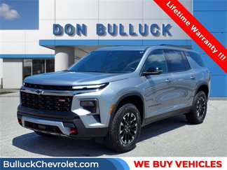 New 2025 Chevrolet Traverse Z71 w/ Driver Confidence Package image 1