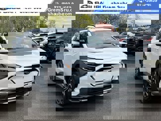 New 2025 Subaru Solterra Premium image 1
