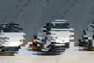 Used 2018 Lamborghini Huracan Performante image 1
