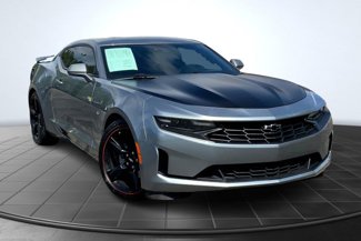 Used 2023 Chevrolet Camaro LT image 1