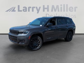 New 2025 Jeep Grand Cherokee L Summit image 1