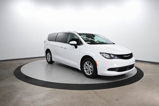 Certified 2023 Chrysler Voyager LX image 1