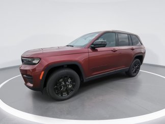 Used 2024 Jeep Grand Cherokee Altitude image 1