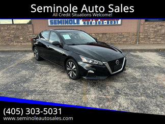 Used 2021 Nissan Altima 2.5 SV image 1