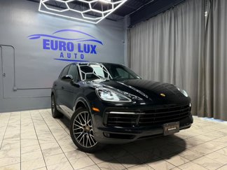 Used 2022 Porsche Cayenne image 1