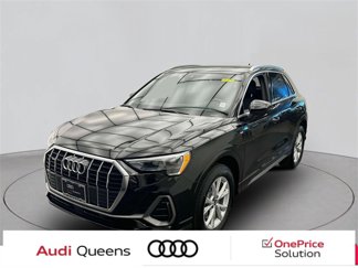 Certified 2022 Audi Q3 2.0T Premium w/ Convenience Package image 1