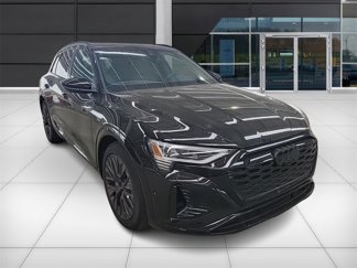 Used 2024 Audi Q8 e-tron Prestige w/ Prestige Package image 1