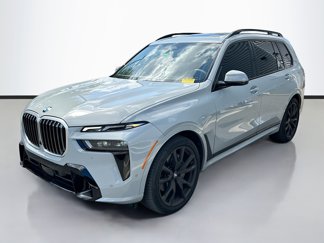 Used 2025 BMW X7 xDrive40i w/ M Sport Package image 1