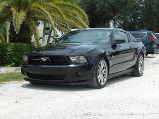 Used 2012 Ford Mustang Premium image 1