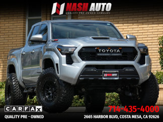 Used 2024 Toyota Tacoma TRD Sport image 1