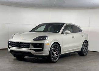 Certified 2025 Porsche Cayenne S image 1