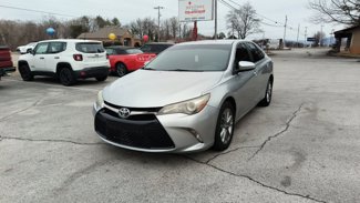 Used 2016 Toyota Camry SE image 1