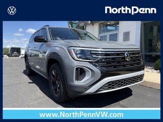 New 2026 Volkswagen Atlas Peak Edition image 1
