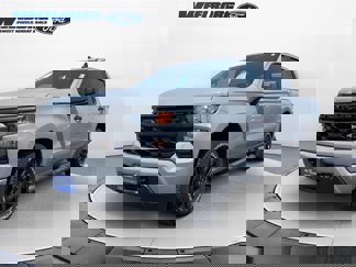Used 2024 Chevrolet Silverado 1500 Custom w/ Turbomax Blackout Package image 1