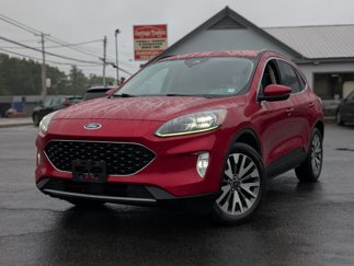Used 2020 Ford Escape Titanium image 1