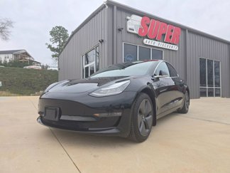 Used 2019 Tesla Model 3 Standard Range Plus image 1