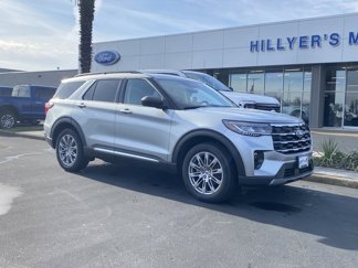 New 2025 Ford Explorer Active w/ Active Comfort Package image 1