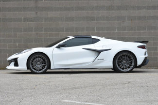 Used 2023 Chevrolet Corvette Z06 w/ Engine Appearance Package image 1