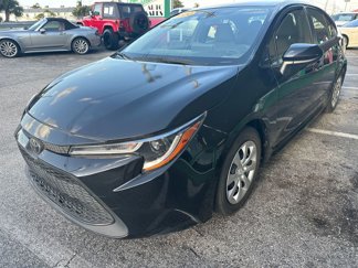 Used 2020 Toyota Corolla LE image 1